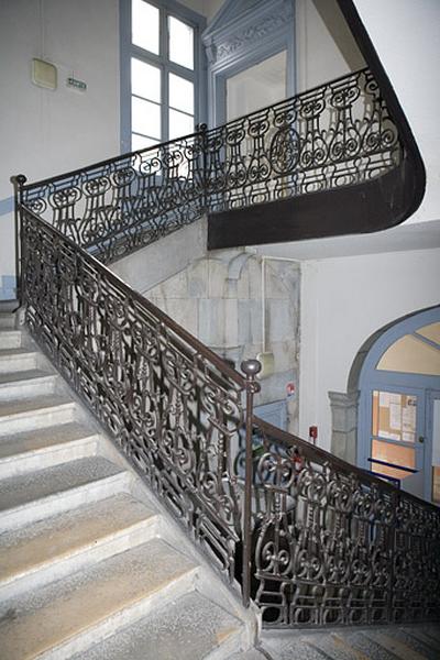 Vue d'ensemble de l'escalier.