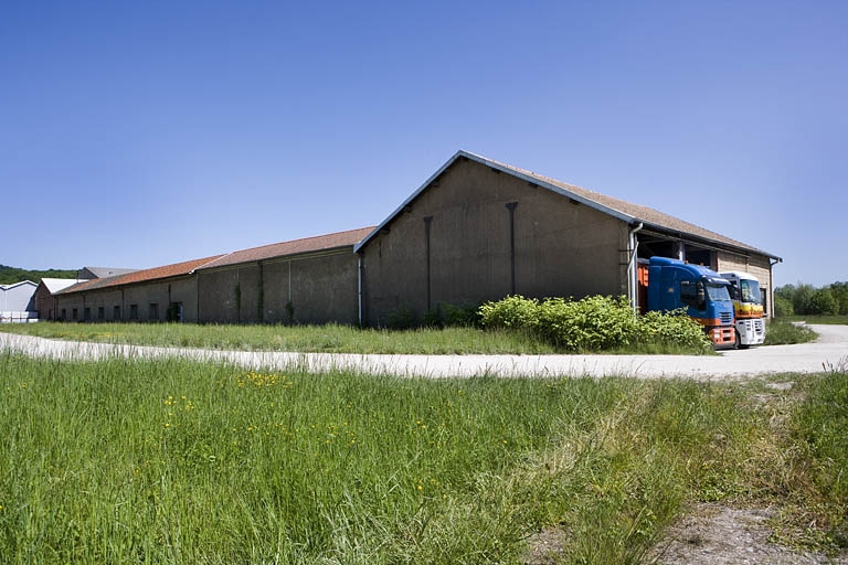 Magasin industriel. Pignon ouest.
