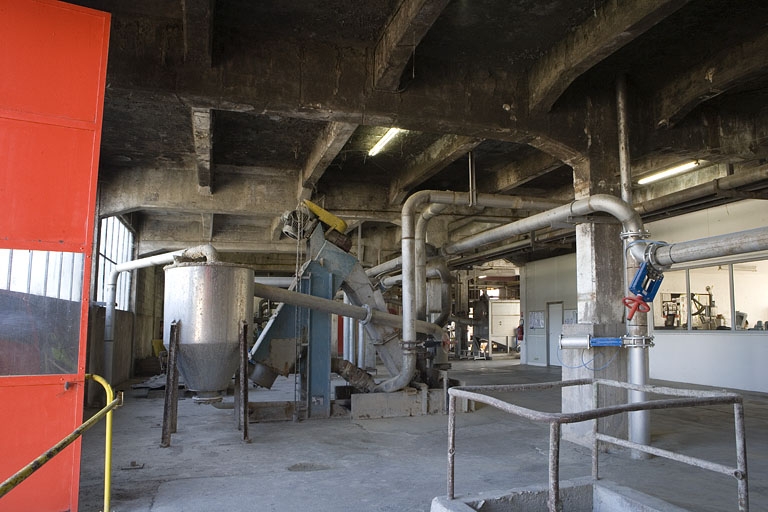 Atelier de trituration. Partie ouest (second étage).