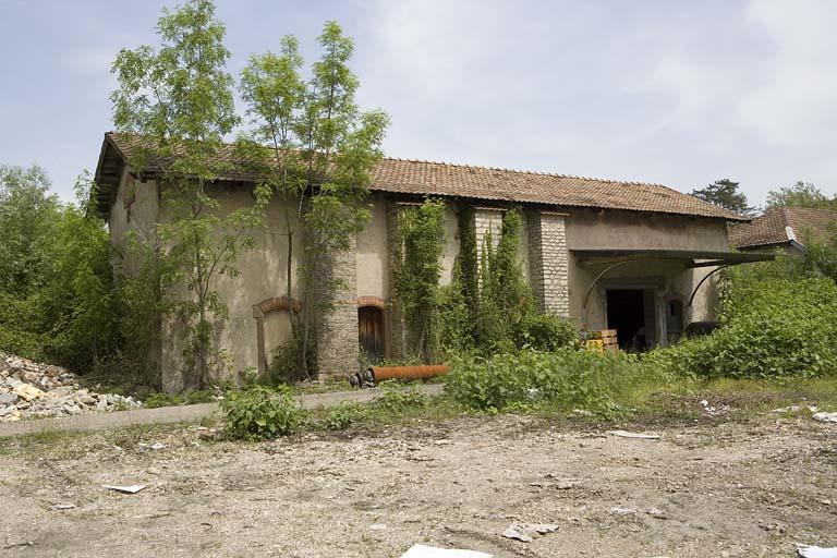 Entrepôt industriel (désaffecté). Façade sud.