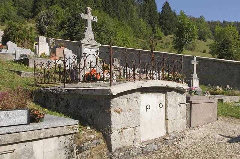Tombeau de la famille Albert Gresset (37e tombeau)