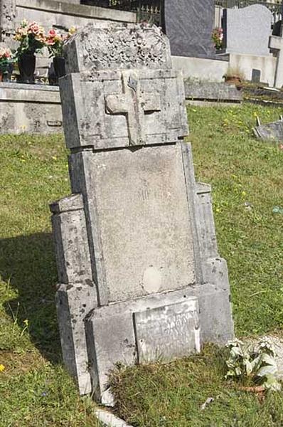 Tombeau de Roger Monnier (48e tombeau)