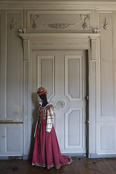 Hôtel en fond de cour, antichambre : fausse-porte, vue d'ensemble.