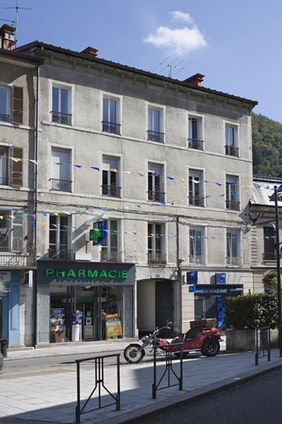 Façade antérieure.