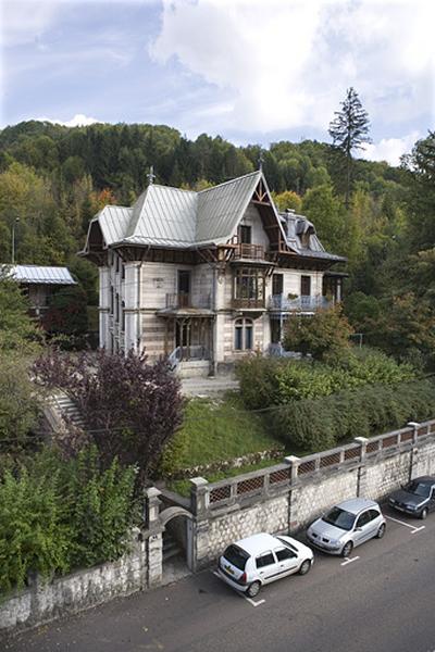 Vue d'ensemble, depuis l'ouest.