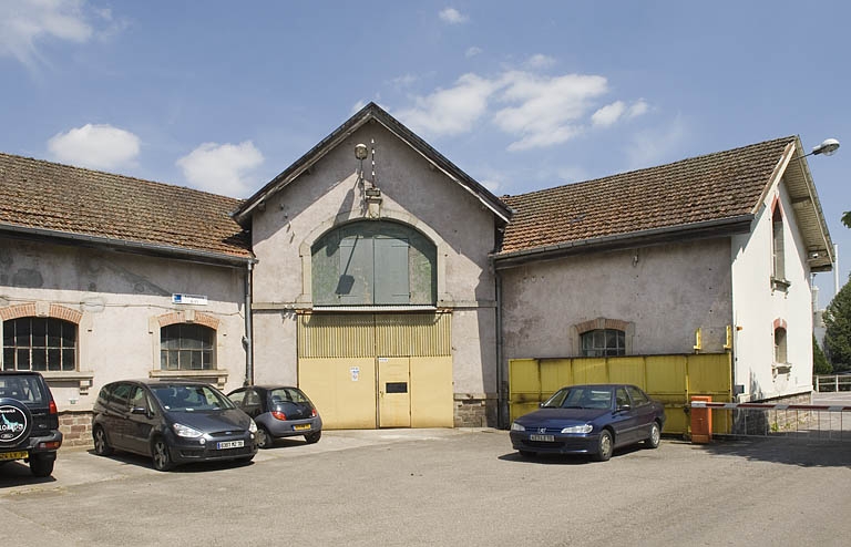 Aile est de l'atelier de saboterie (?).