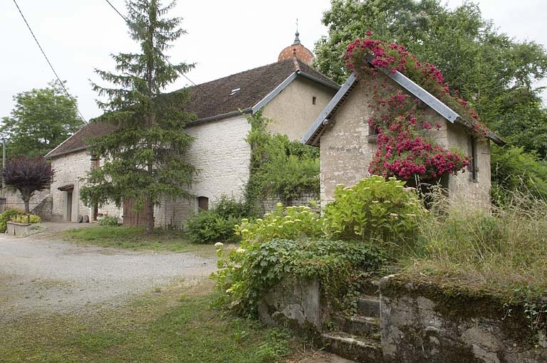 Dépendances et parties agricoles.