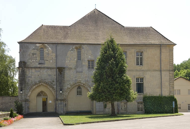 Logis abbatial. Façade nord.