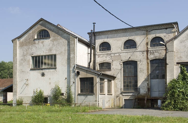 Façade sud de la salle des machines à vapeur.