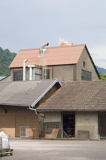 Atelier de fonderie depuis la cour est.