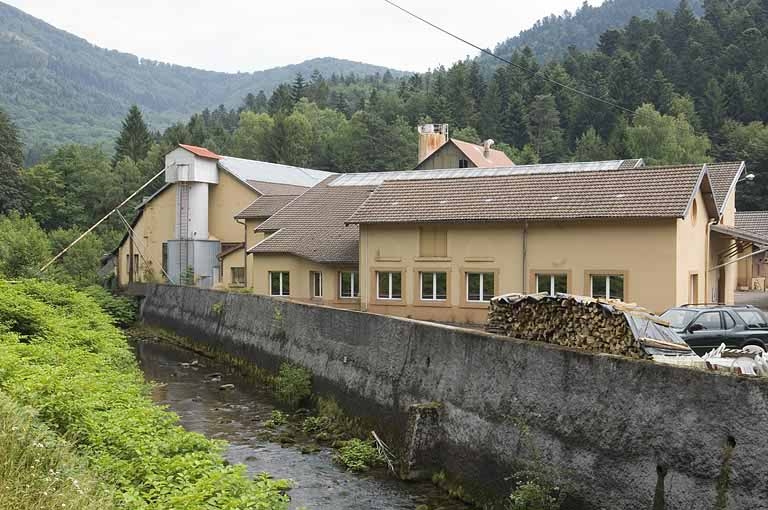 Ateliers nord depuis la rive droite du Rahin