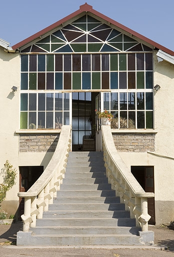 Entrée des bureaux.
