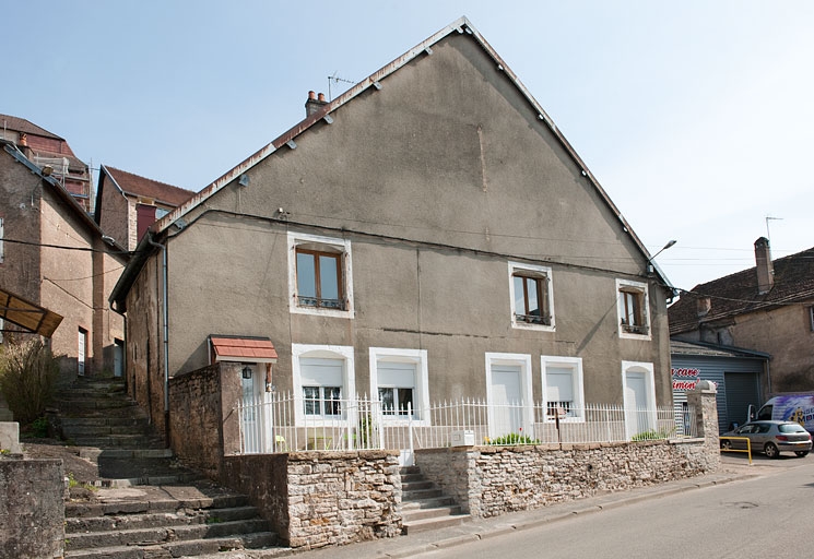 Maison au 25 Grande Rue (2010 AL 461).