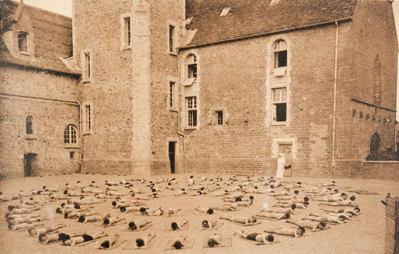 Maison d'Enfants de Rougemont (Doubs). - Cure solaire.