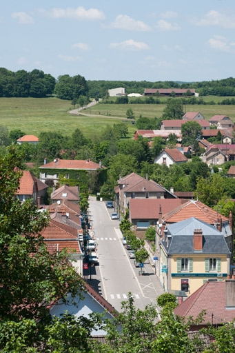 L'avenue de la Gare.