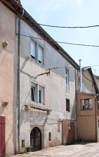 Ferme au 10 Grande Rue (2010 AL 46) : façade postérieure (rue Basse).