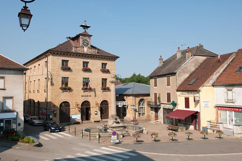 Vue générale de trois quart gauche.