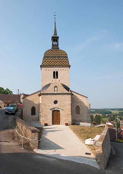 Vue de la façade principale.