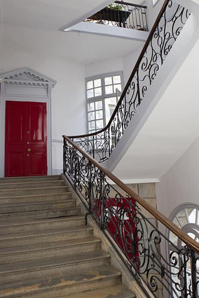 Escalier : détail de la volée desservant le premier étage.