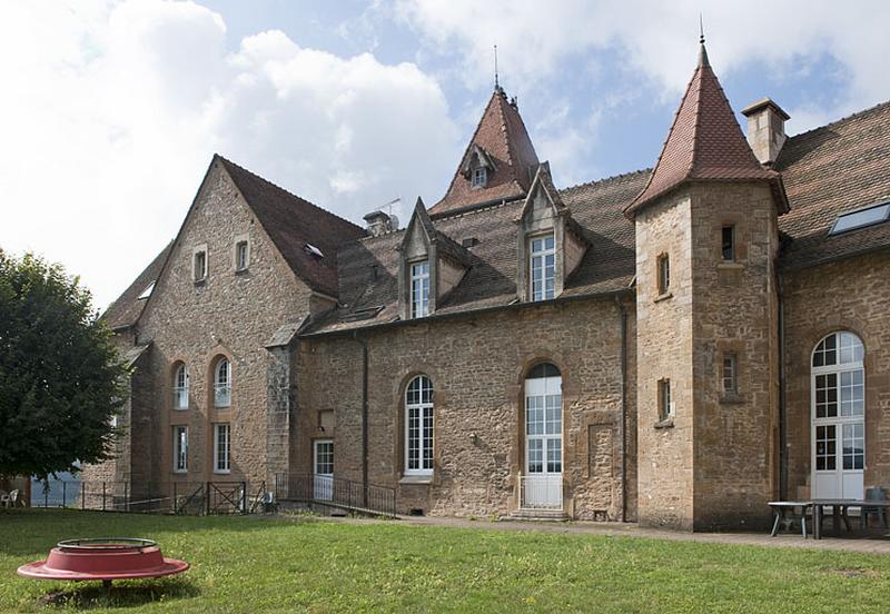 Bâtiment (C), côté jardin.