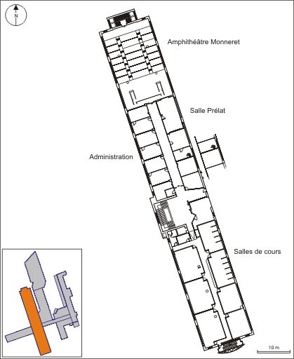 Bâtiment B : plan du 1er étage : fond de plan extrait de la base des lycées (Conseil régional de Franche-Comté), échelle 1:500.