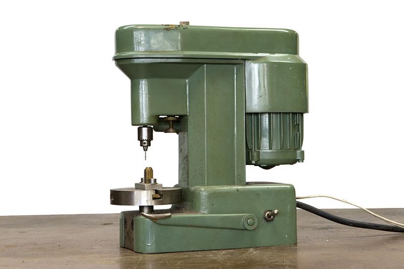 Machine à percer Mayet et Paget Frères