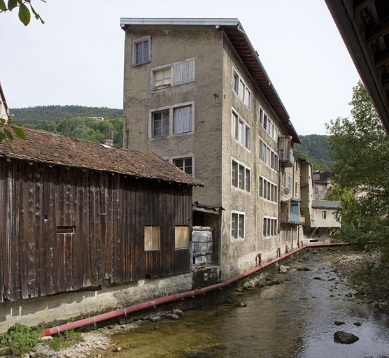 Maison et usine de fournitures pour l'horlogerie puis de lunetterie Bauduret, Morez (84 rue de la République) : façade côté Bienne.