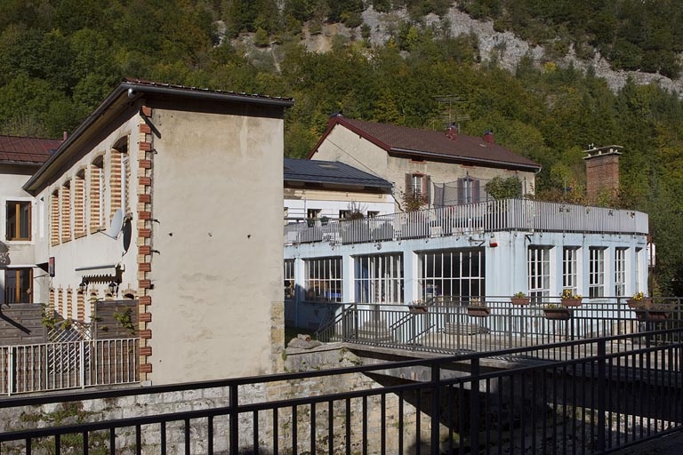 Usine Poux puis Chevassus, Morez (90 rue de la République et 11 rue de l'Industrie).