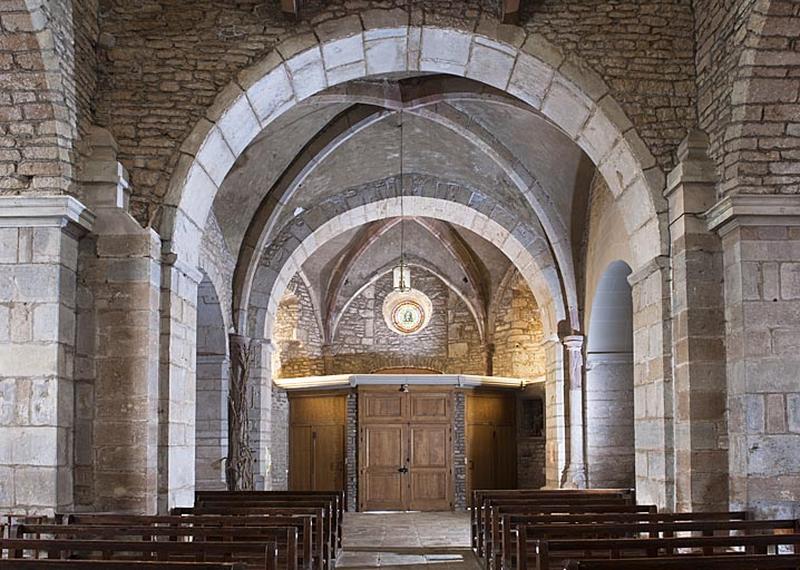 Intérieur : vue générale l'ancien choeur gothique.