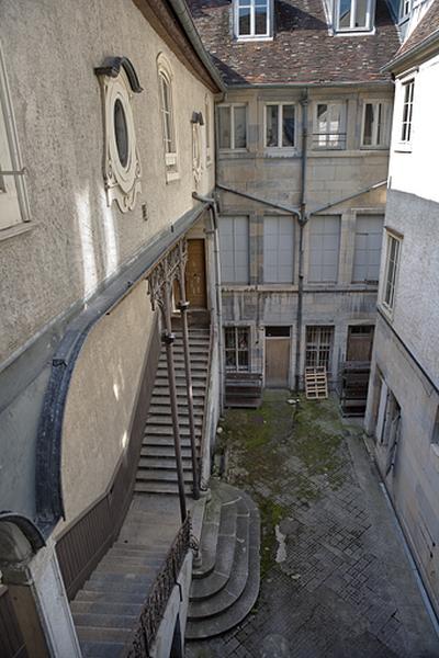 Logis secondaire : vue de la façade antérieure, de face.