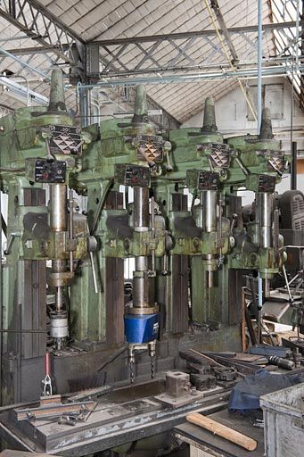 Machine à percer.