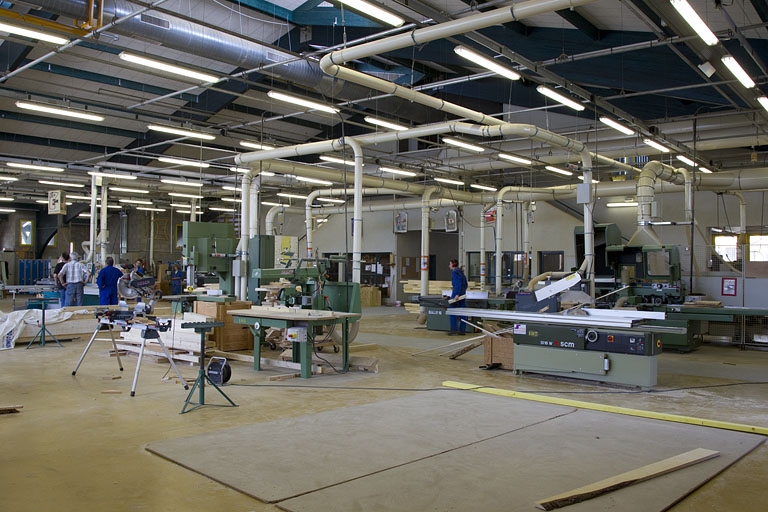 Atelier des métiers du bois : intérieur.