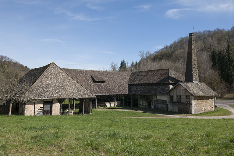 Vue rapprochée depuis le nord-ouest.