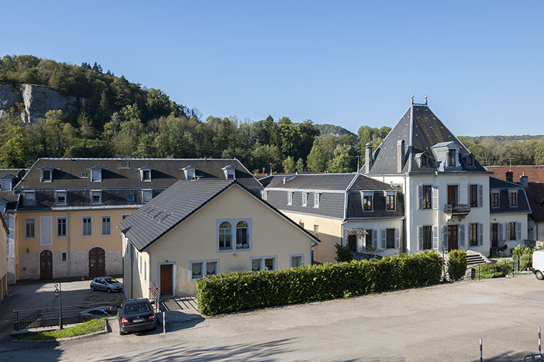 Vue d'ensemble depuis le nord-est.