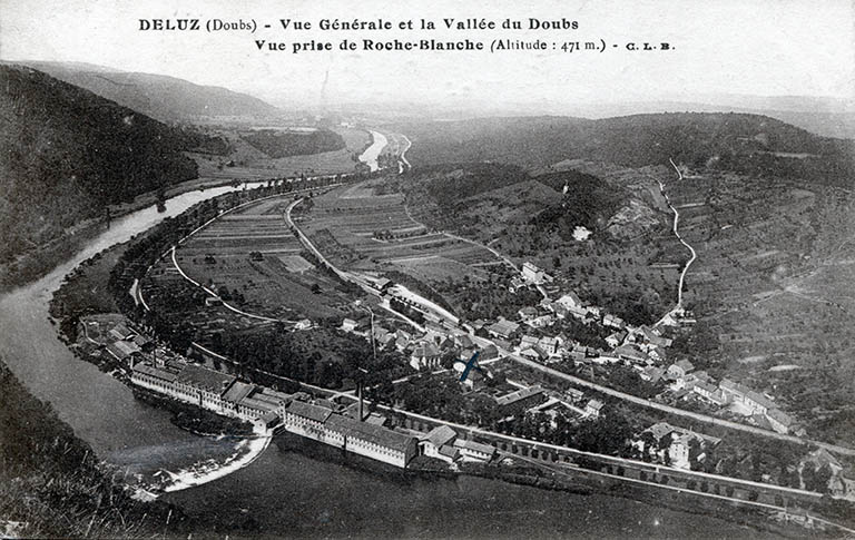 Deluz (Doubs). Vue générale de la vallée du Doubs. Vue prise de Roche-Blanche (altitude 471 m), carte postale, fin 19e ou début 20e siècle.
