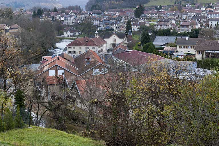 Vue plongeante depuis l'ouest.