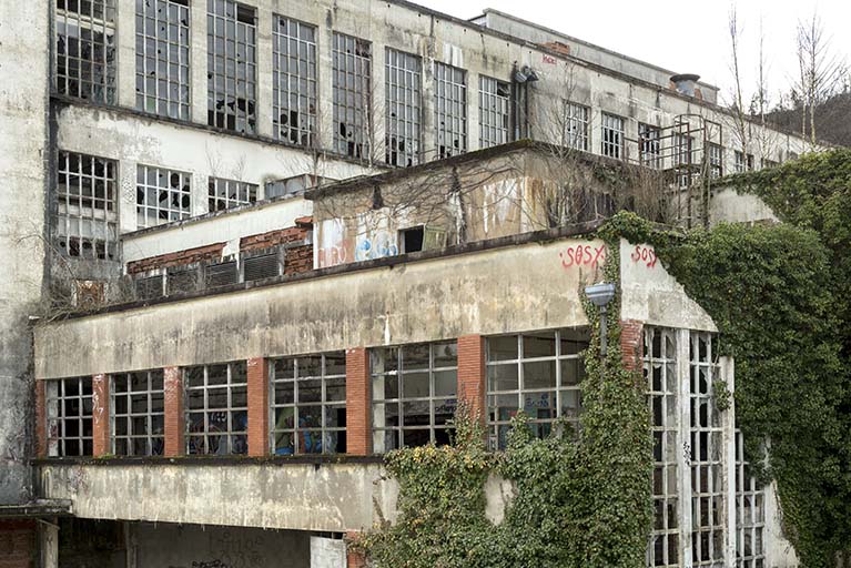 Etat en 2016. Usine A : atelier à la jonction de la filature tergal (V, à gauche) et de l'étirage tergal (S).