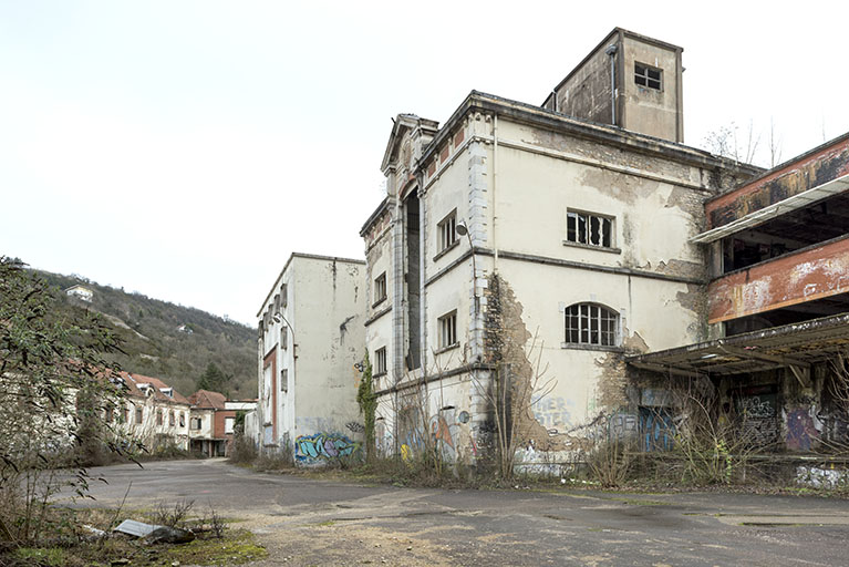 Etat en 2016. Usine A : cantine et étirage tergal, depuis l'ouest.