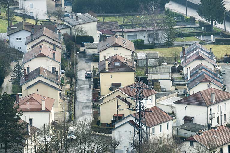 Etat en 2016. Cité ouvrière : vue plongeante, depuis l'ouest.