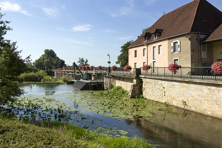 Vue depuis la rue Paulmard.