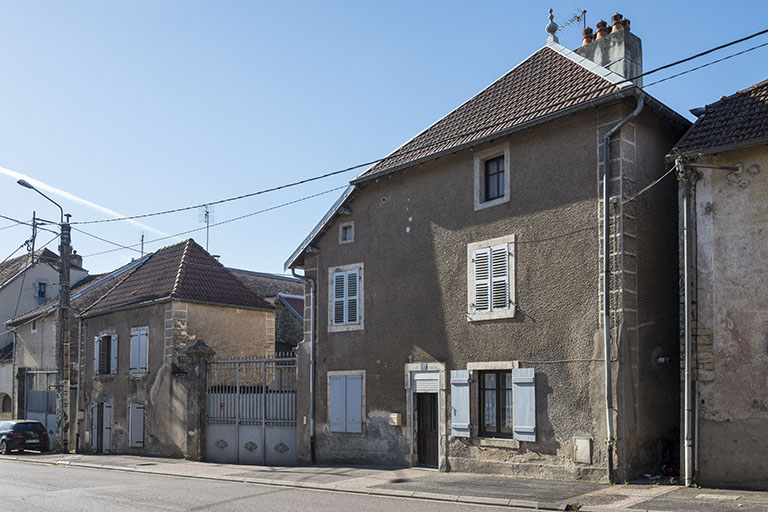 Ferme à Saint-Valère.