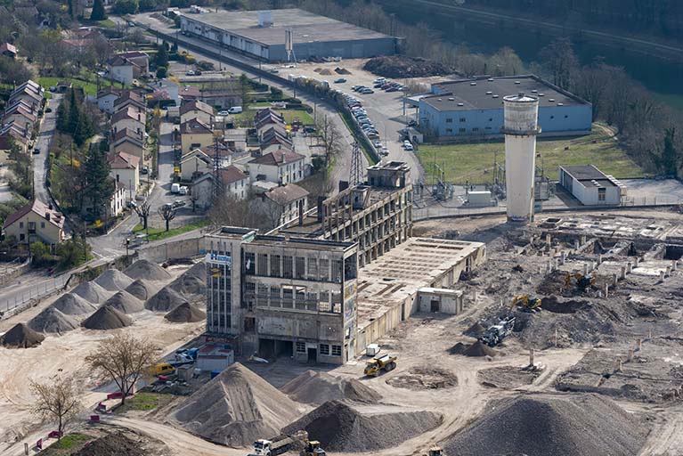 Etat début 2019. Vue plongeante sur le secteur en cours de démolition. 