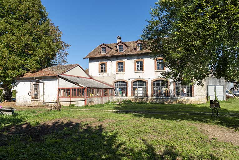 Usine d'outillage Hugoniot-Tissot puis Hugoniot-Perrenoud dite la Fabrique, Montécheroux (31-33 rue de Saint-Hippolyte).