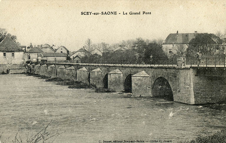 Le pont de Scey-sur-Saône, carte postale.