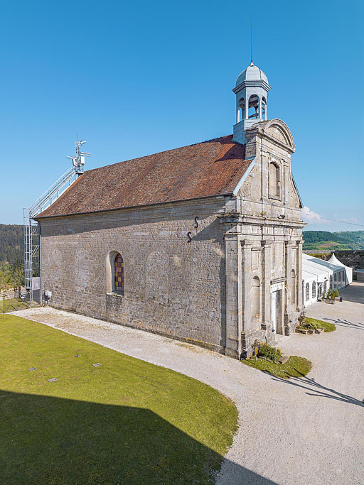 Façades antérieure et latérale gauche. ; Cantine et logement du gardien de batterie : façade antérieure.