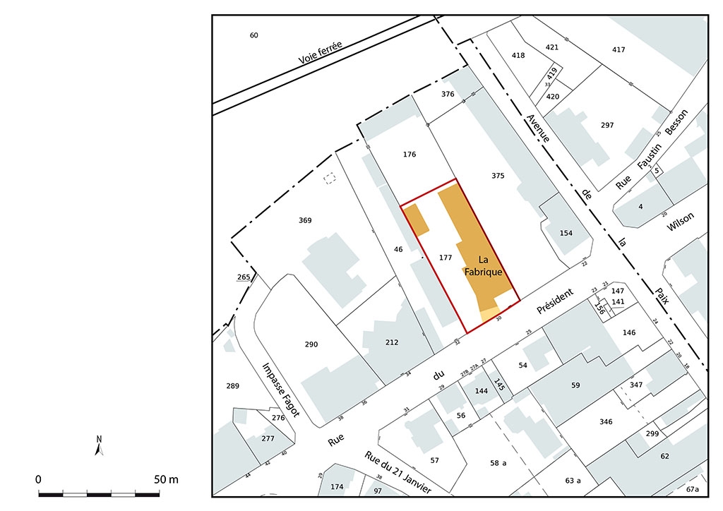  Plan de situation du cinéma et salle de spectacle la Fabrique. Extrait du plan cadastral, 2022, section BL, échelle 1/1 000.