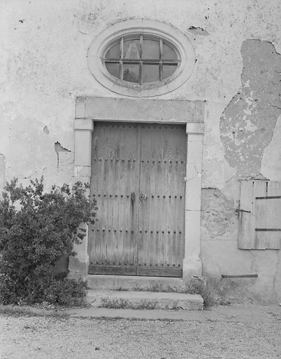 Logis, élévation antérieure (détail) : porte.