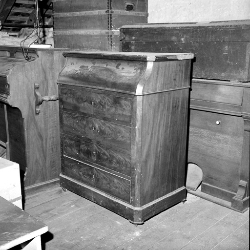Meuble de toilette.