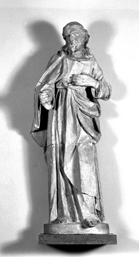 Statue
