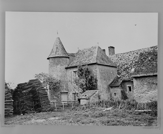 Logis, élévation postérieure, état avant remaniements.